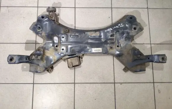 Hyundai ix35 Front subframe 624012Y100R