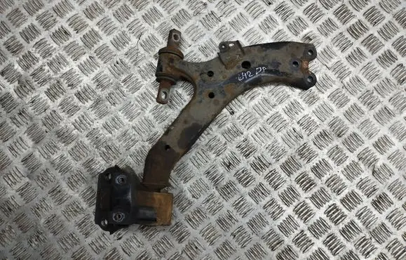 Honda CR-V Front lower control arm/wishbone