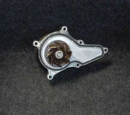 Honda CR-V Water pump 