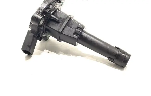 Audi A8 S8 D4 4H Oil level sensor 079907660A