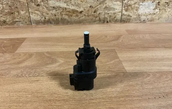 Ford Focus Brake pedal sensor switch 3M5T13480AB