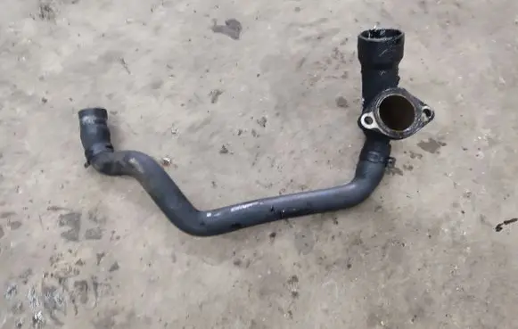 Citroen C4 I Picasso Engine coolant pipe/hose