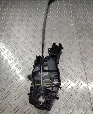 Rear door exterior handle/bracket