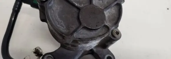 Ford Focus C-MAX Vacuum pump