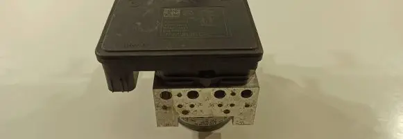 Mercedes-Benz C W205 ABS Pump A2539011400 10062532131 10091515613