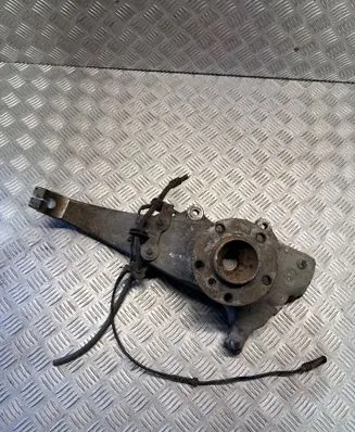 BMW 5 GT F07 Front wheel hub spindle knuckle