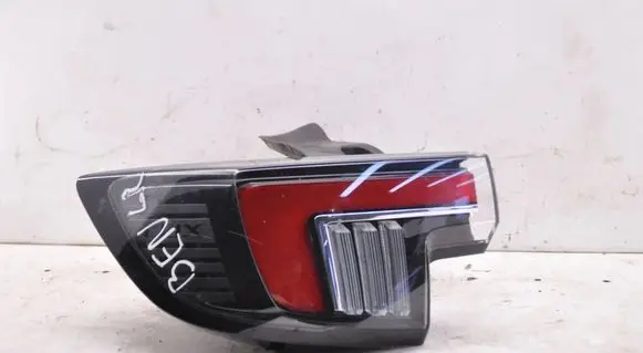 Opel Mokka B Rear/tail lights 9833721880