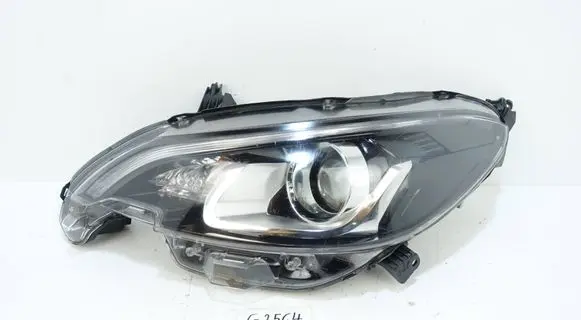 Peugeot 108 Headlight/headlamp 811500H150 90026268