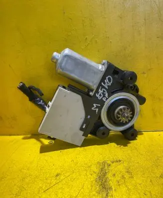 Ford Kuga I Front door window regulator motor 7M5T14B533