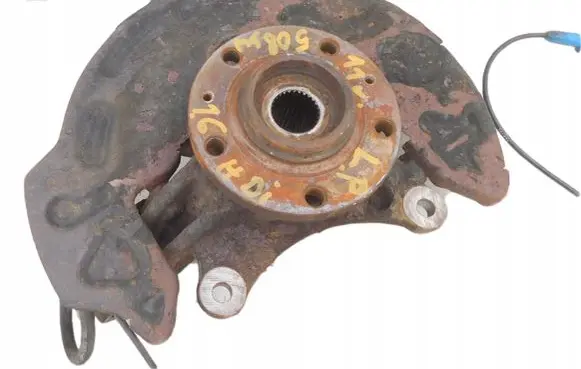 Peugeot 508 Front wheel hub spindle knuckle