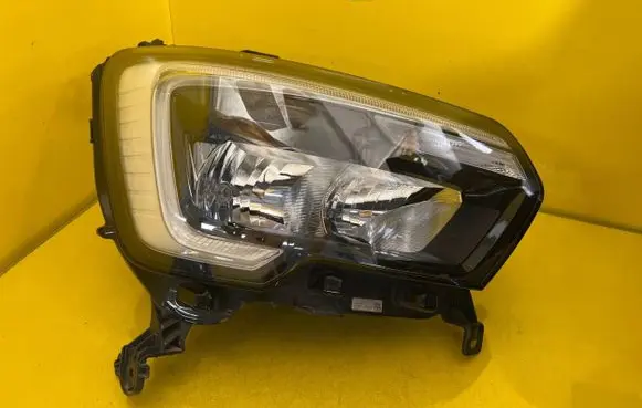 Renault Master I Headlight/headlamp 260105567R