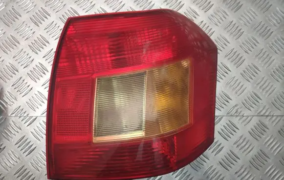 Toyota Corolla E120 E130 Rear/tail lights 0251