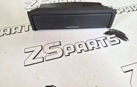 BMW 3 E46 Glove box