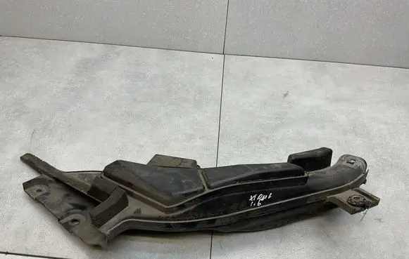 Nissan X-Trail T32 Air intake duct part 4BE0A