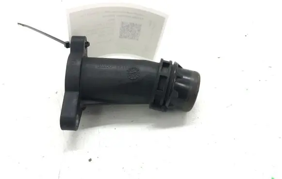 BMW 5 F10 F11 Engine coolant pipe/hose 8511205 11118511205