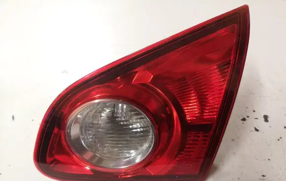 Nissan Qashqai Tailgate rear/tail lights 89071064 26550JD800