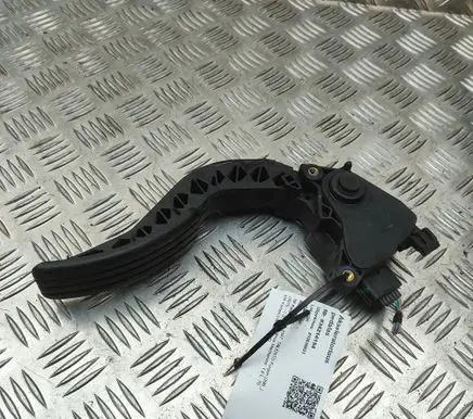 Fiat Talento Accelerator throttle pedal 180020024R