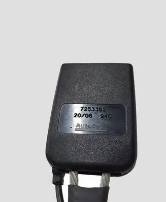 Dacia Logan I Front seatbelt buckle 7253362