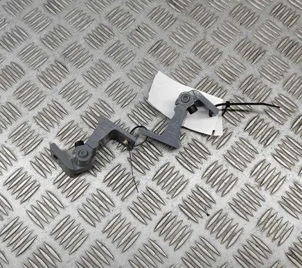 Rear door hinge set