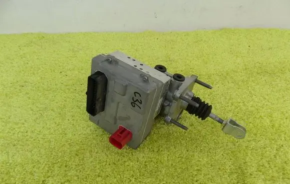 Hyundai Kona I Master brake cylinder 58500-k4010 k4585-53001