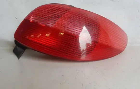 Peugeot 206 Rear/tail lights