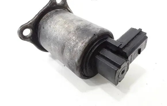 Volvo S40, V40 EGR valve 7700107797B H7700107471