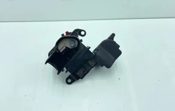 BMW 6 G32 Gran Turismo Voltage converter inverter 9339834 3010170463 769930