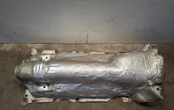 Volvo V60 Exhaust heat shield 31696412