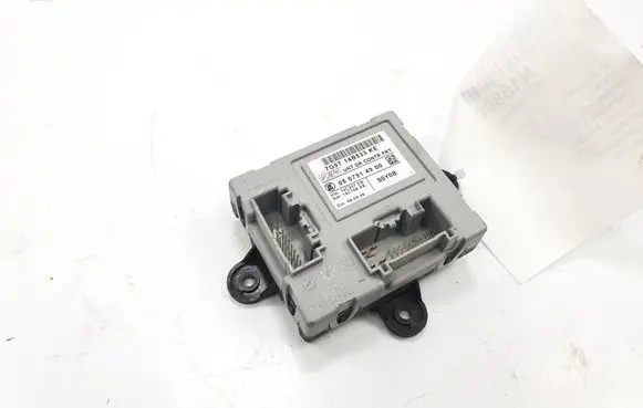 Jaguar XF X250 Door control unit/module 7G9T14B533KE