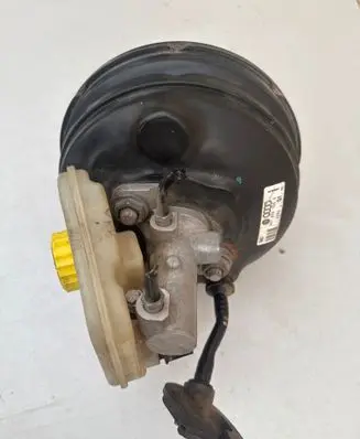 Audi A8 S8 D3 4E Brake booster 4E1612105E