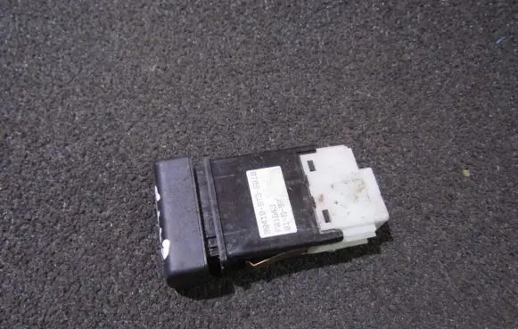 Rover 414 - 416 - 420 Air conditioning (A/C) switch 80410st3e010