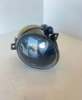 Volkswagen Golf V Front fog light E26015SAE