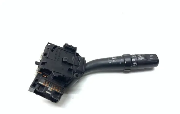 Toyota Avensis T250 Wiper control stalk 173654 8465205170
