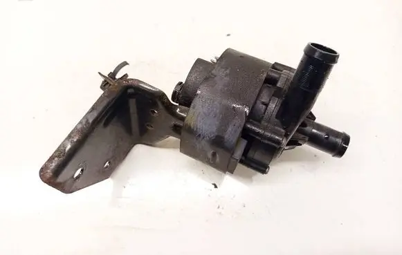 Nissan e-NV200 Electric auxiliary coolant/water pump 