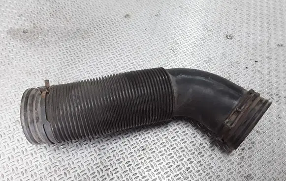 Volkswagen PASSAT B4 Air intake duct part 1H0129627AP
