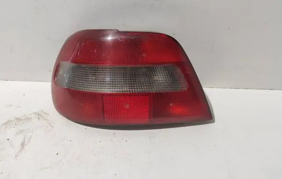 Volvo S40, V40 Headlight/headlamp 308002