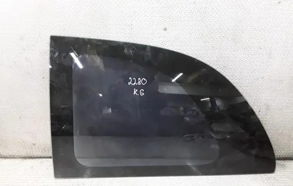 Chrysler Voyager Rear side window