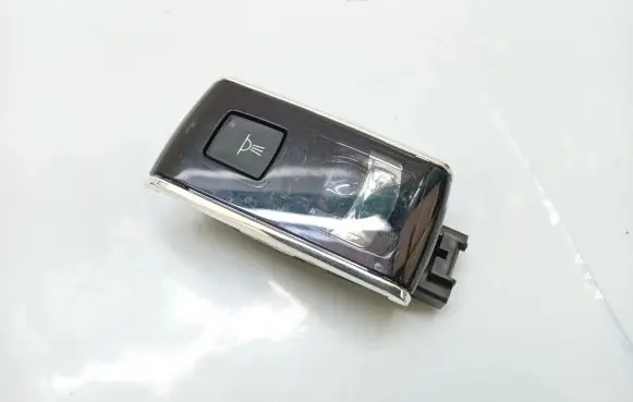Citroen DS5 Rear seat light 172001581