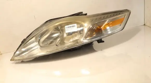 Ford Mondeo MK IV Headlight/headlamp