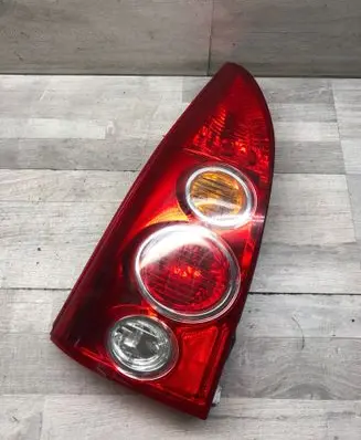 Mazda Premacy Third/center stoplight 12V16W V160