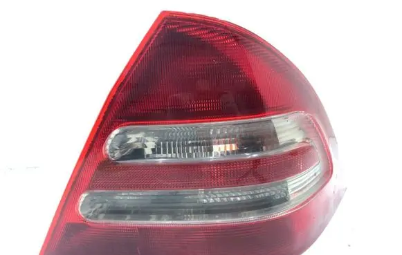 Rear/tail lights