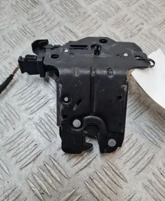 Audi A4 S4 B7 8E 8H Loading door lock 