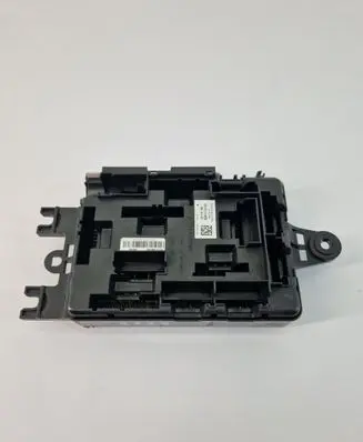 BMW 3 F30 F35 F31 Fuse module 9261110