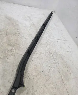 Bentley Continental Sill supporting ledge 3SD853923