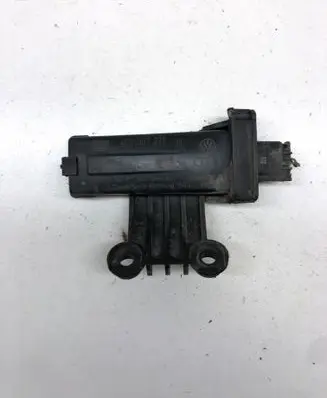 Audi A8 S8 D3 4E Tire pressure sensor 4E0907277
