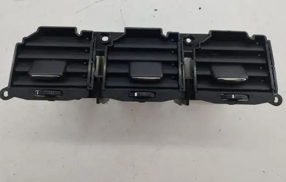 Mazda CX-7 Dash center air vent grill EH4464930