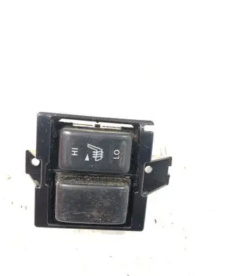 Nissan X-Trail T31 Seat heating switch
