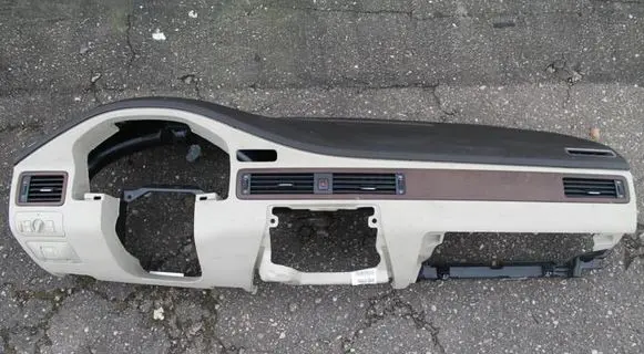 Volvo S80 Dashboard 30672128 AP181