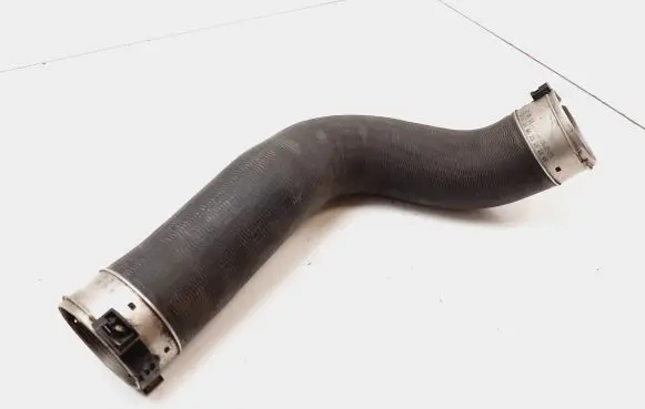 BMW 5 F10 F11 Intercooler hose/pipe 7810615