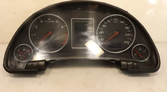 Audi A4 S4 B6 8E 8H Clock 